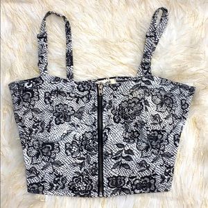 The arte Crop top